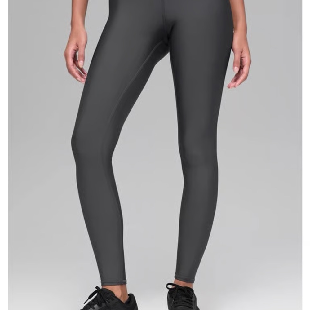 ALO Airlift legging size medium, worn once